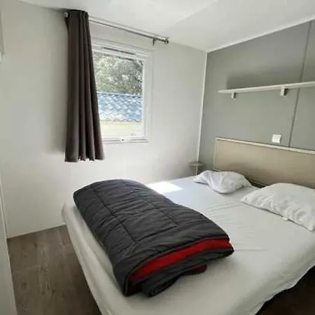 Kemp Camping - Eehdi0 *
